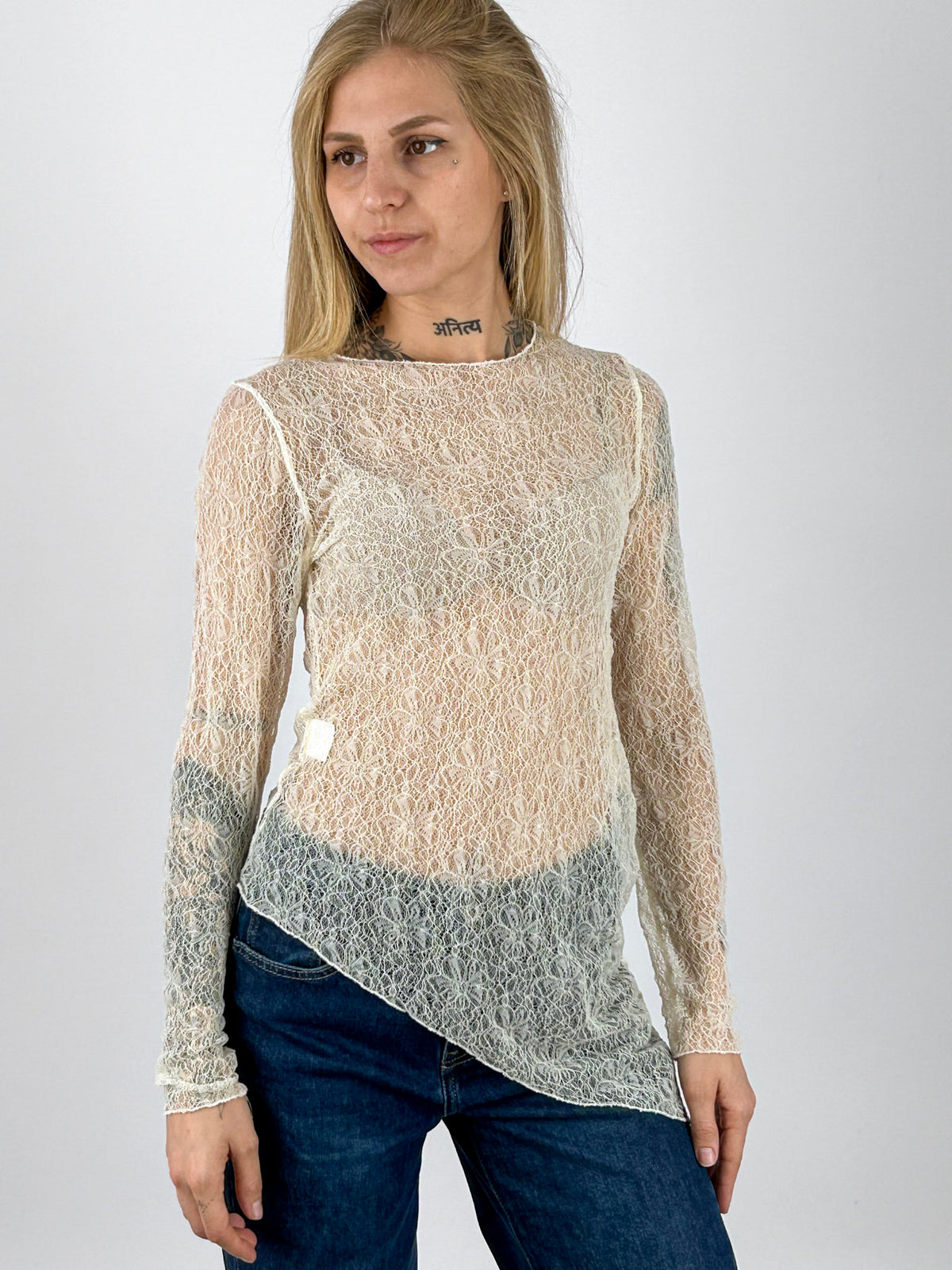 Maglia Asimmetrica panna vista frontale