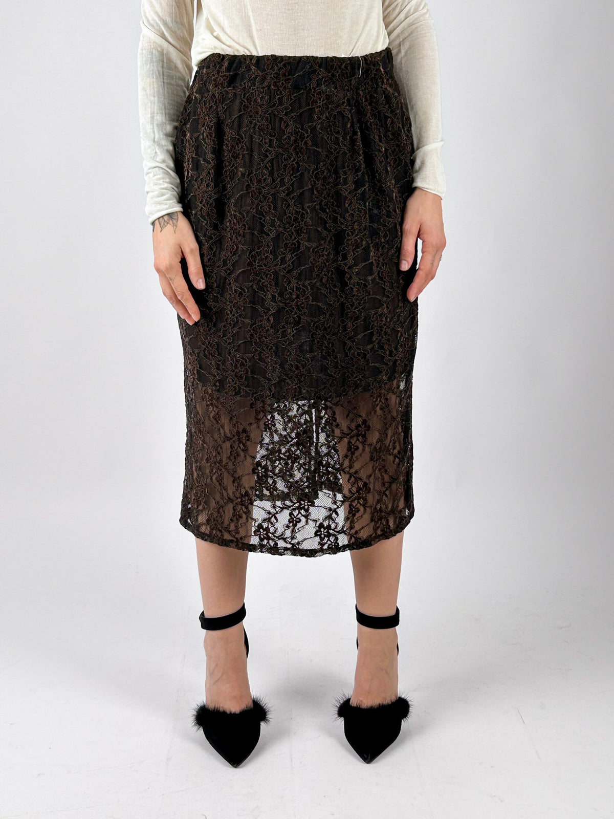 Gonna Pizzo marrone vista frontale