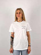 t-shirt hangard lab " meta verso & meta bevo". vista frontale