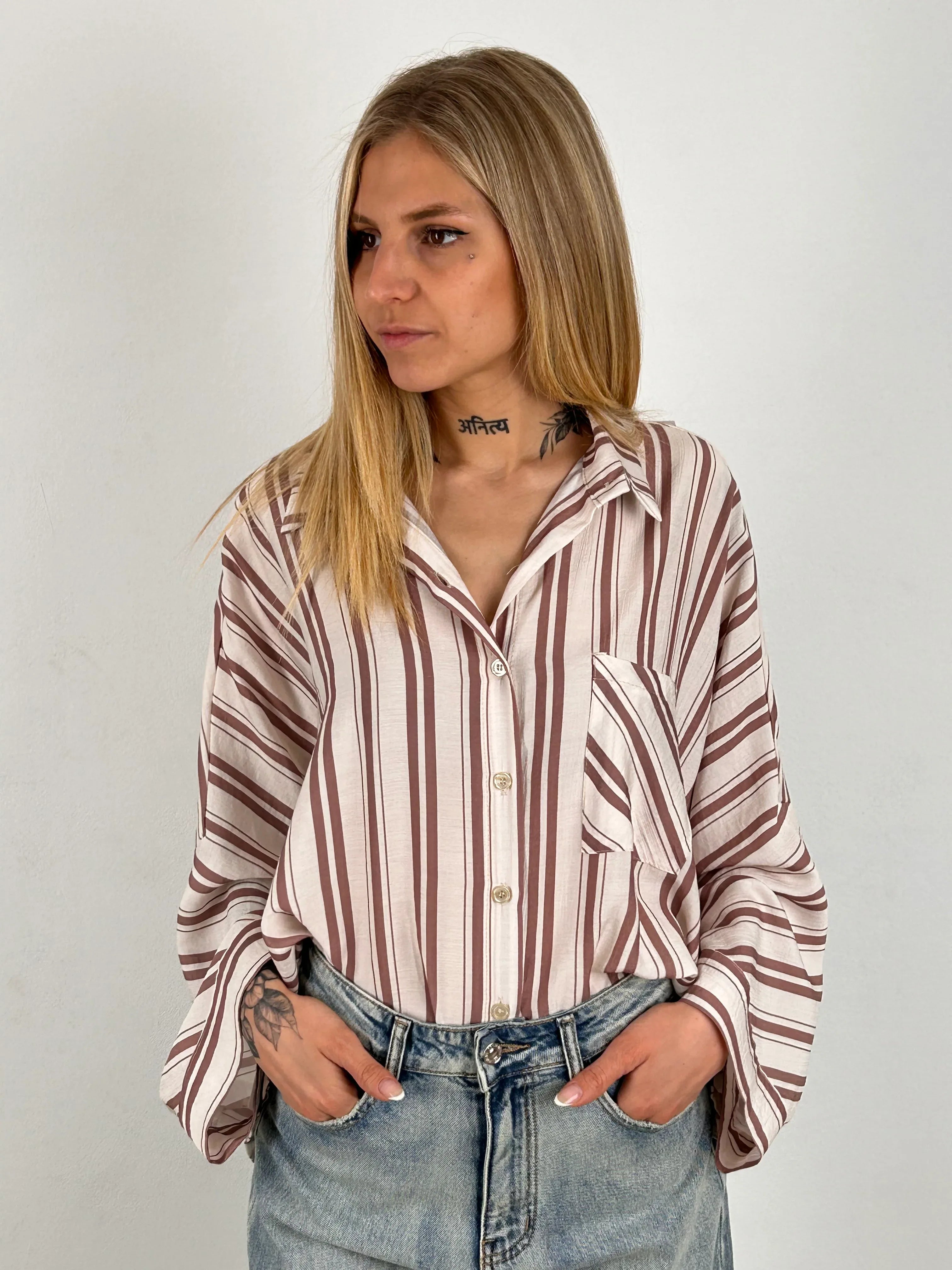 camicia over rigata donna vista frontale