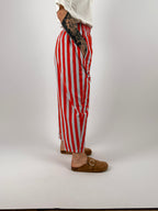 Pantalone Righe da donna in cotone con vita elastica e tasche laterali. vista laterale