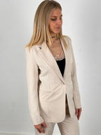 Blazer donna elegante giacca classica vista frontale