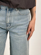 Bermuda jeans donna comodi dettaglio