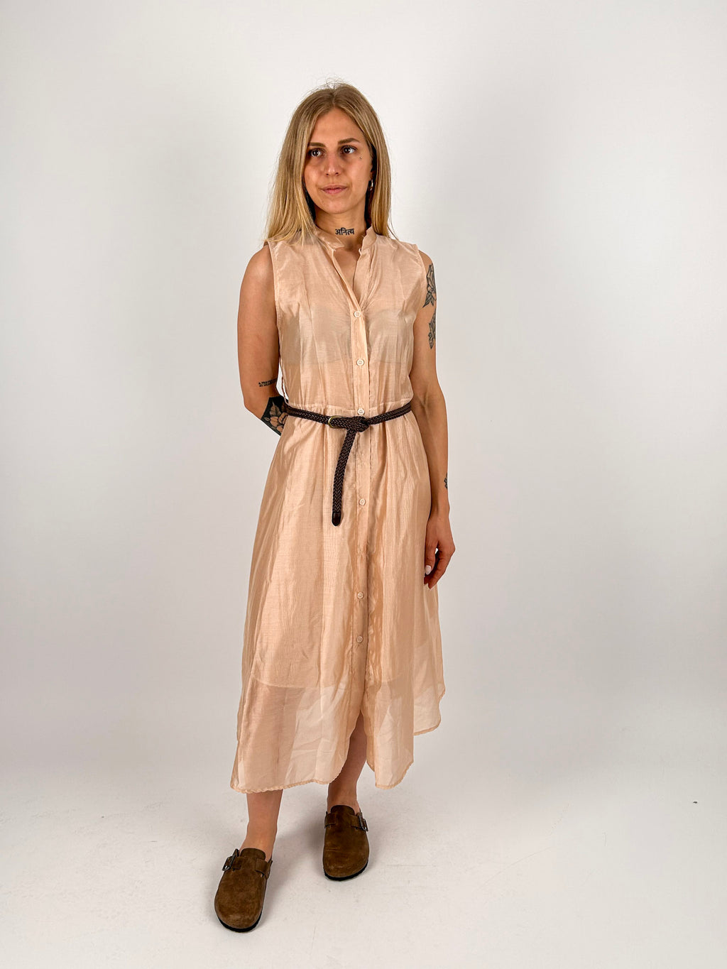 Abito chemisier donna pesca smanicato con cintura coordinata e chiusura a bottoni - vista frontale