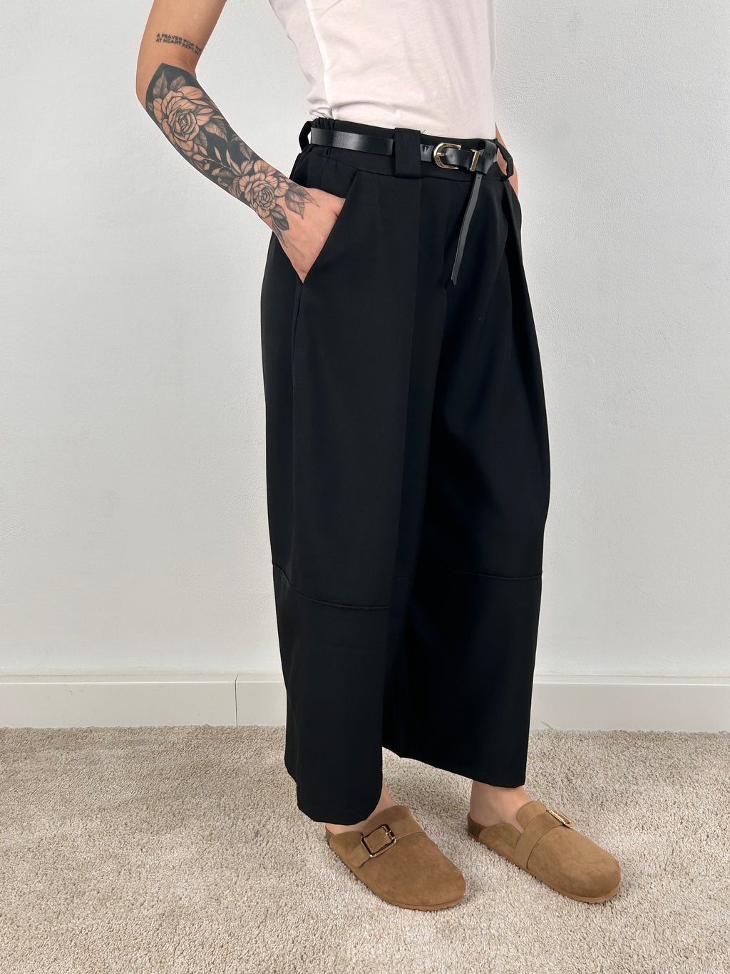 pantalone balloon donna vista frontale