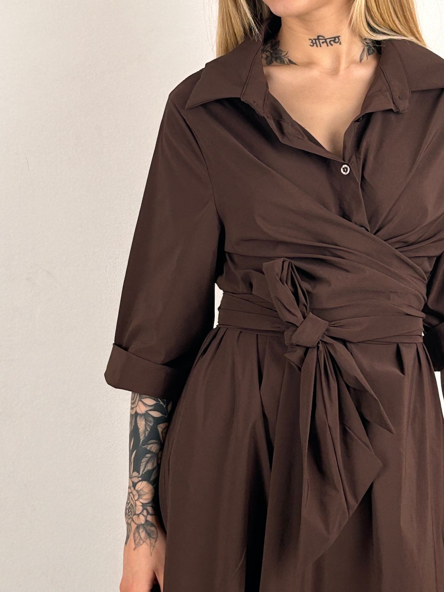 abito nodocioccolato leggero vista dettaglio