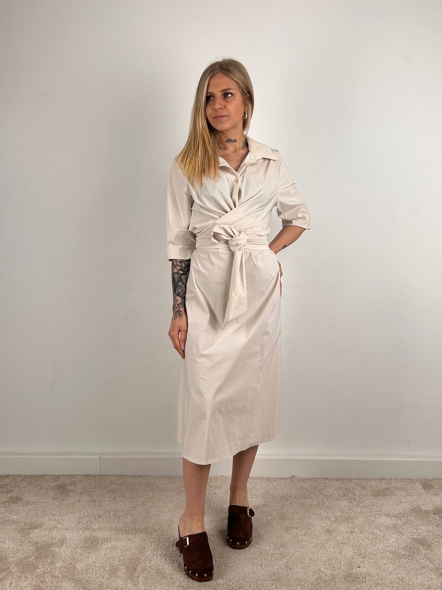 abito nodo panna leggero vista frontale