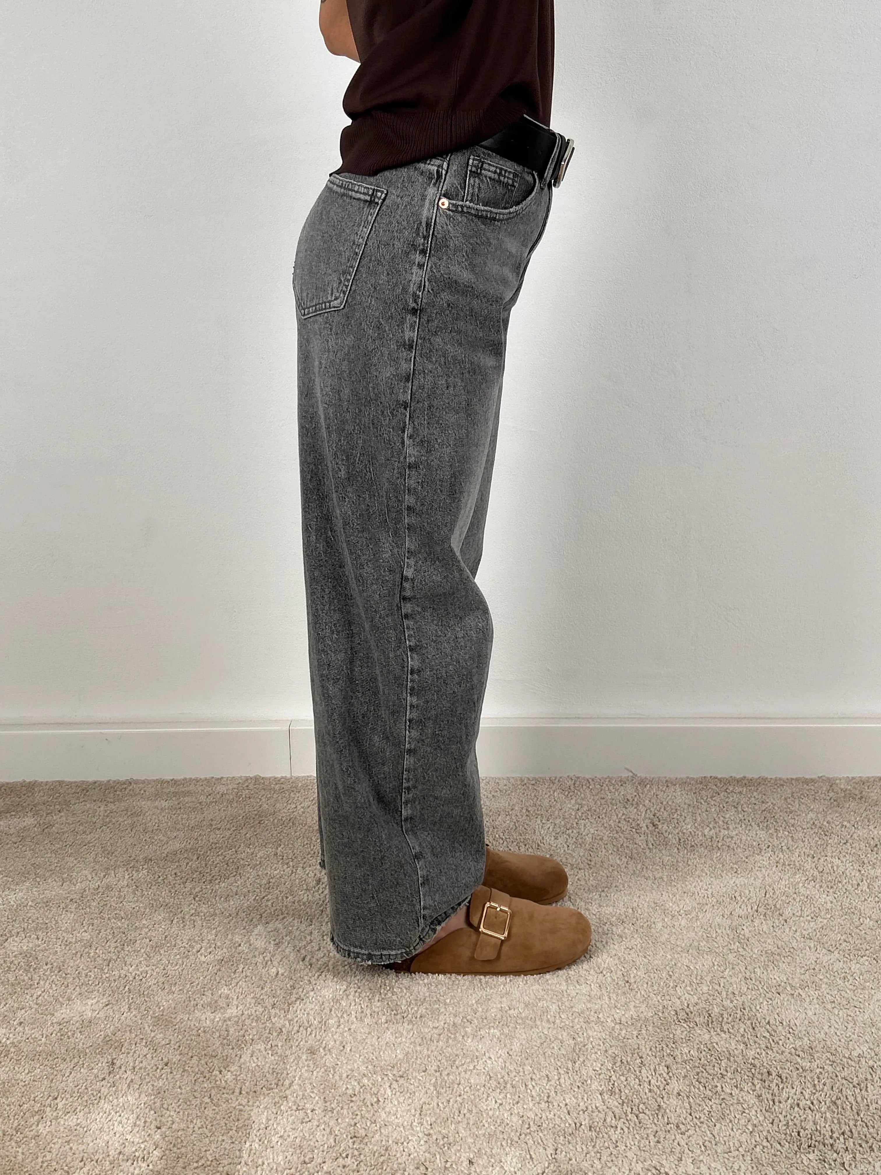 Jeans ballon grigio donna vista laterale