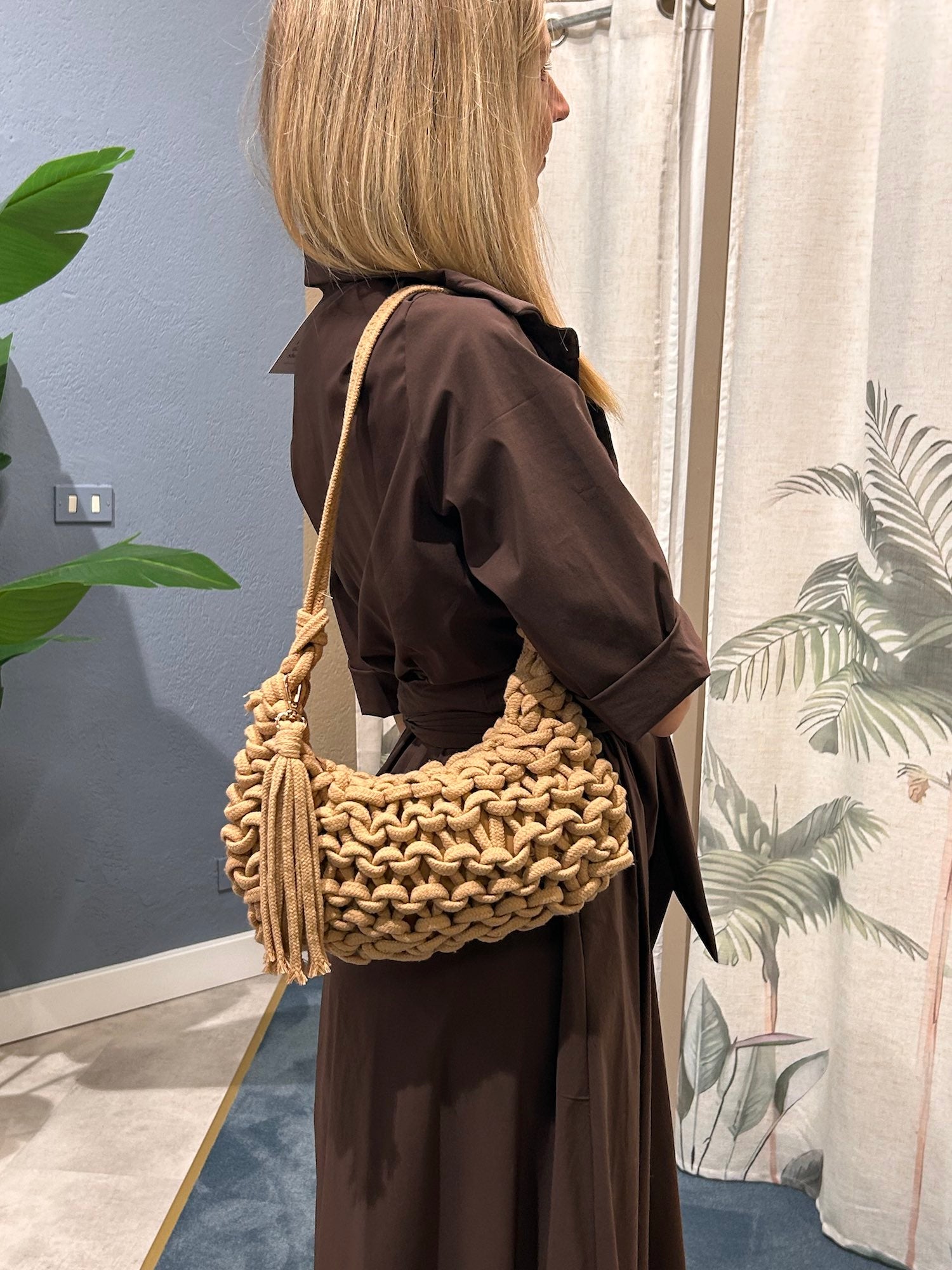borsa corda donna spalla vista frontale