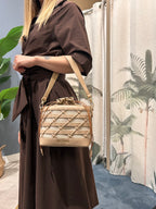 borsa intreccio chic donna vista frontale