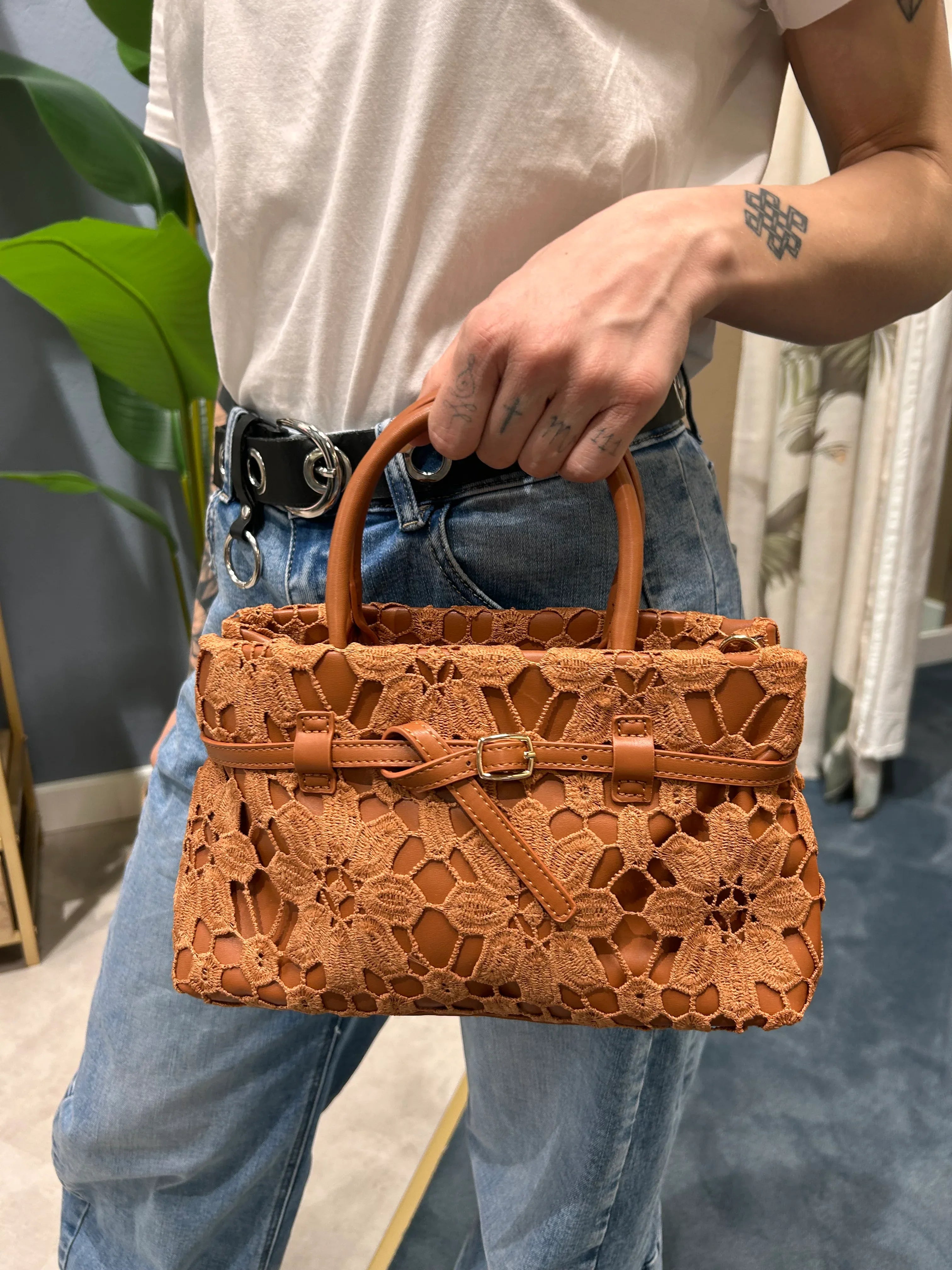 Borsa in pizzo – borsa donna con dettaglio pizzo elegante, stile romantico chic