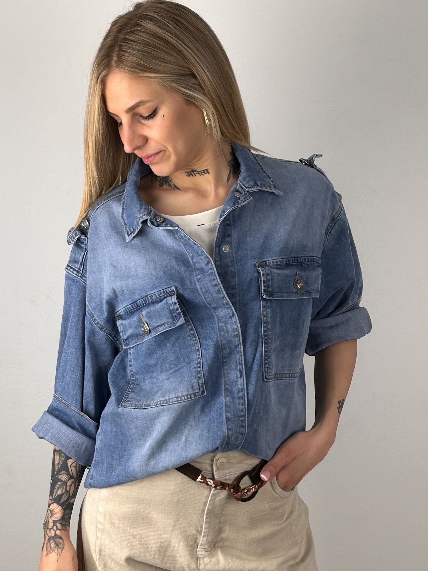 giacca camicia denim vista frontale