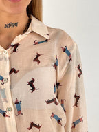 Camicia seta  on stampa bassotto panna vista dettaglio