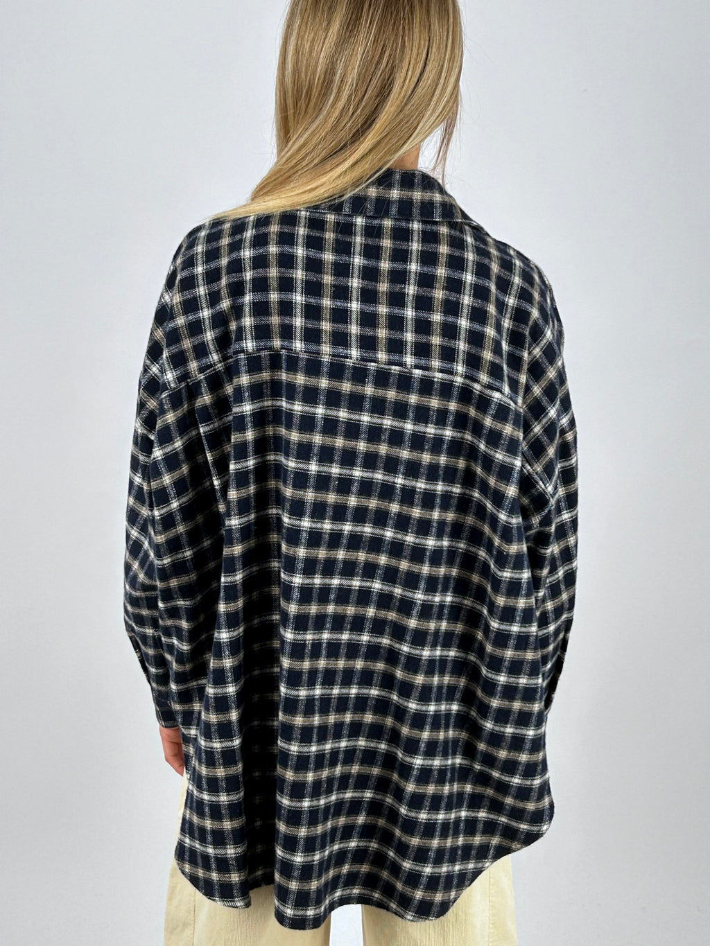 Camicia Oversize blu a quadri vista posteriore