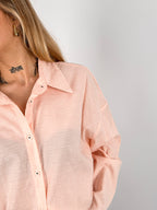 Camicia Firenze da donna over in cotone con spalla scesa - dettaglio collo