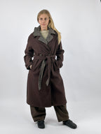 Cappotto donna marrone doppiopetto con cintura e inserto a quadri removibile - vista frontale
