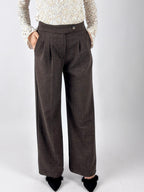Completo marrone giacca con fiocco e pantalone, vista 5