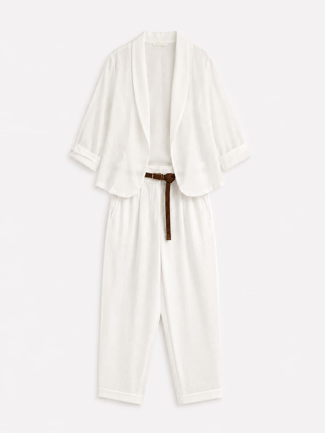 Completo donna bianco in Tencel con giacca aperta e pantalone coordinato - immagine gost