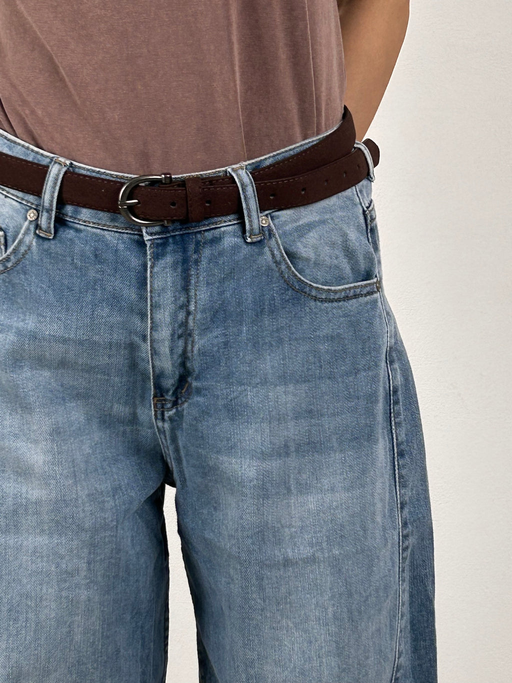 Jeans balloon donna leggero vista dettaglio