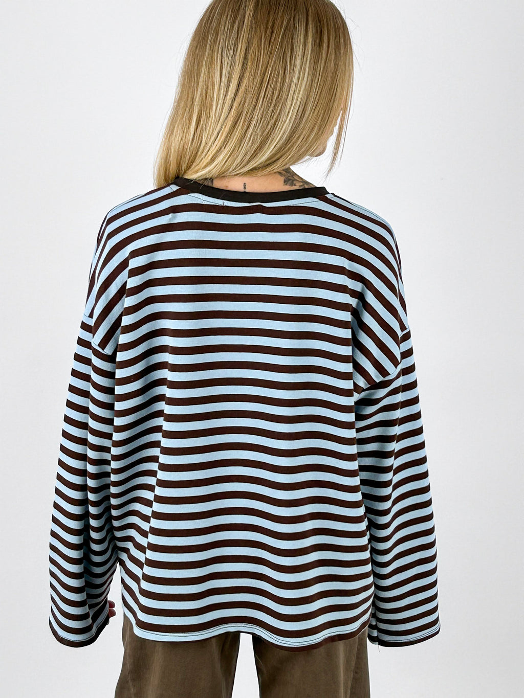 Felpa donna a righe azzurro e marrone - vista retro