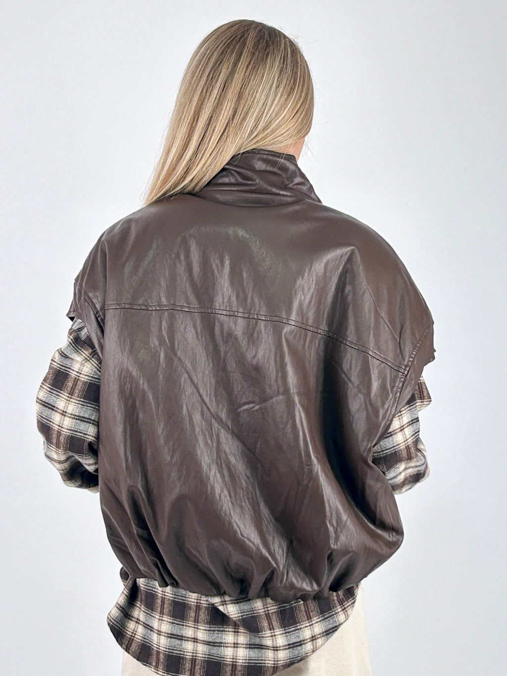 Gilet Dakota donna reversibile in ecopelle ed ecopelliccia marrone - vista retro
