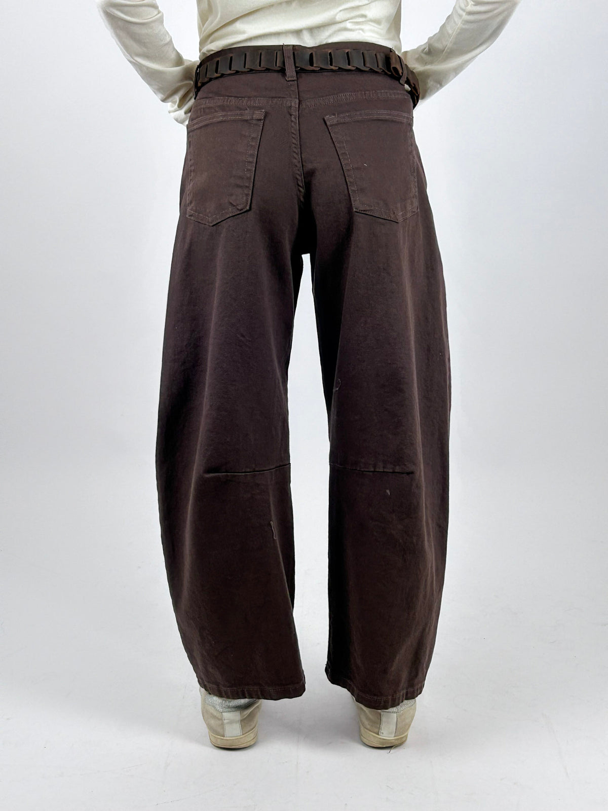 Jeans Balloon marrone, vista posteriore
