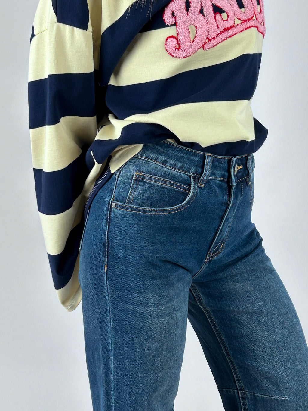 Jeans Barrel blu donna dettaglio tasche e vita