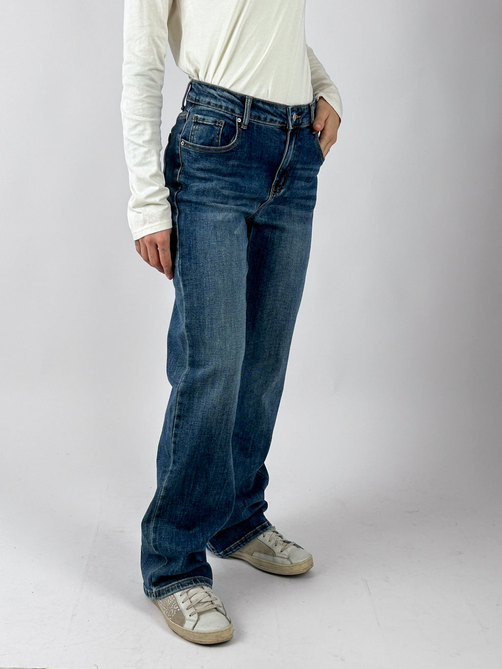 Jeans Regular denim medio indossato, vista laterale