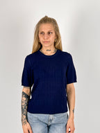 Maglia Intreccio Blu da donna con lavorazione intrecciata e manica corta - vista frointale
