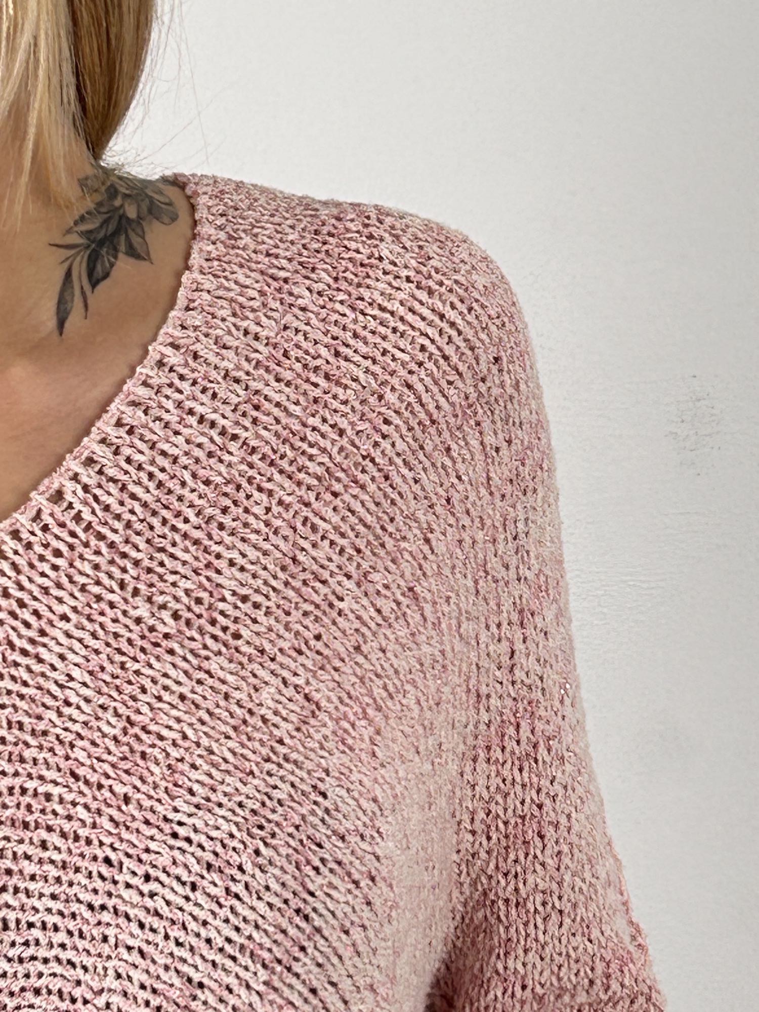 maglione cotone over vista dettaglio