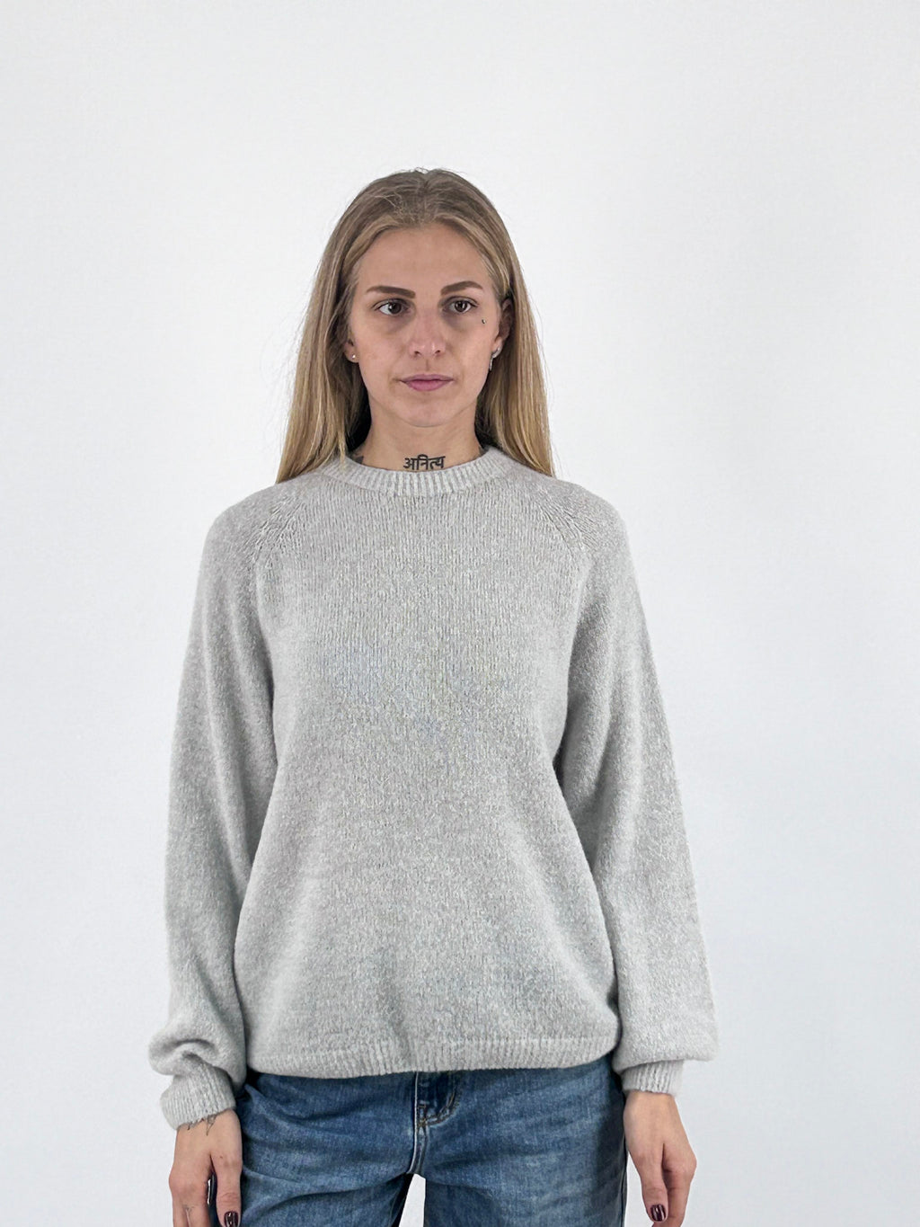 Maglia donna girocollo con alpaca e lana e manica raglan grigio azzurro - vista frontale