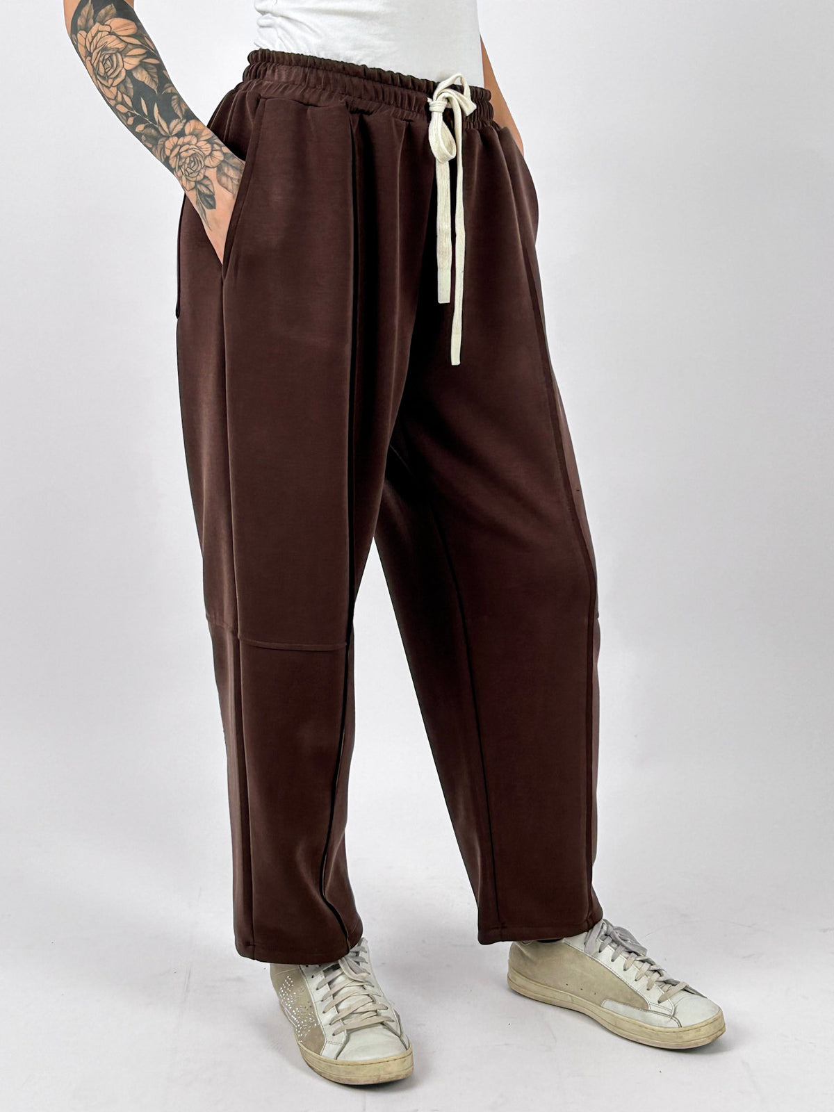 Pantalone Kyoto marrone - vista laterale