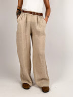 Pantalone donna in lino con cintura coordinata, vita elasticizzata e gamba ampia - vista frontale beige
