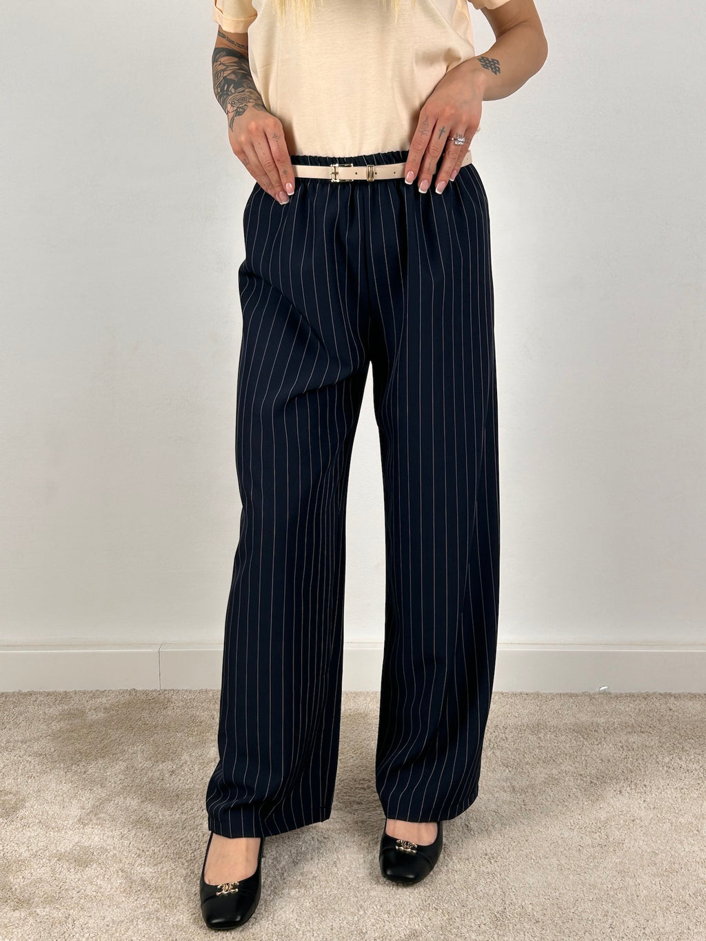 antalone gessato – pantalone donna a righe gessato elegante, stile sartoriale chic