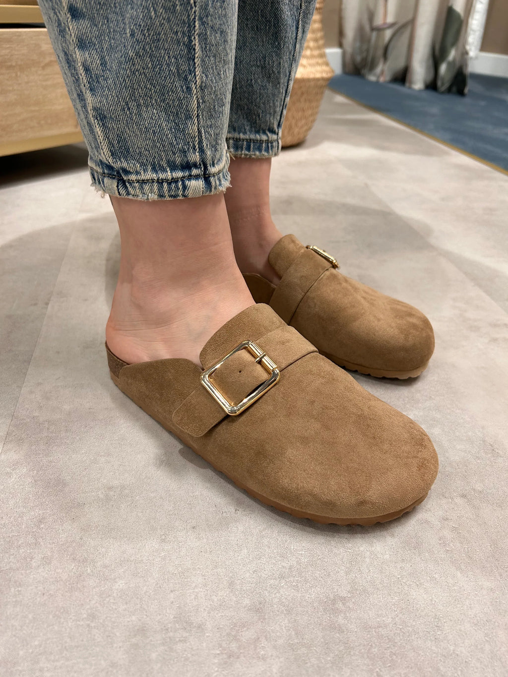  Sabot con fibbie – scarpa donna sabot elegante con dettaglio fibbia, stile chic