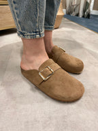  Sabot con fibbie – scarpa donna sabot elegante con dettaglio fibbia, stile chic