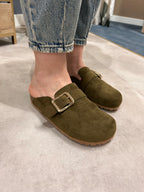  Sabot con fibbie – scarpa donna sabot elegante con dettaglio fibbia, stile chic