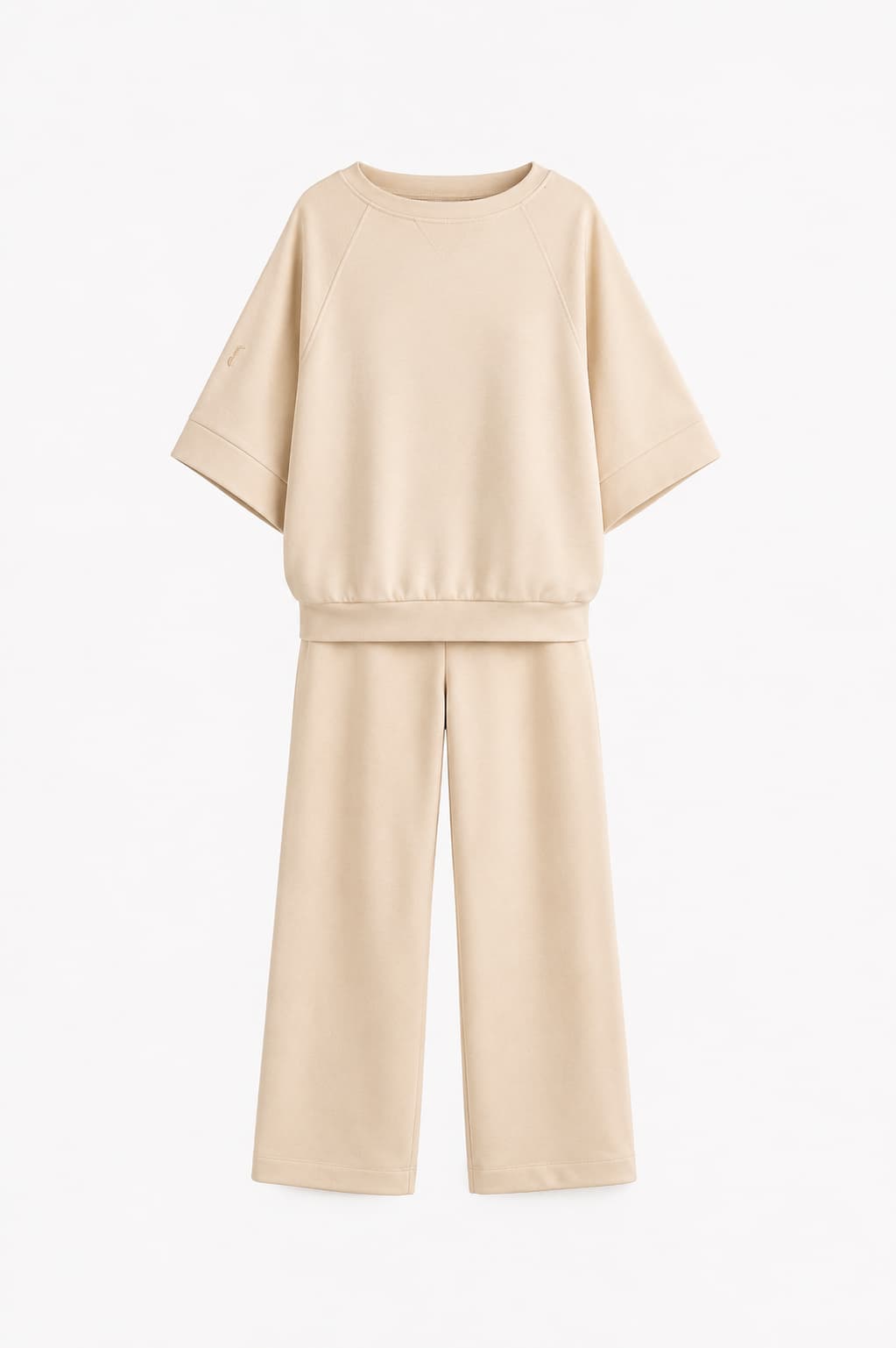 Completo Bergamo Panna da donna con maglia morbida e pantalone coordinato - Immagine gost