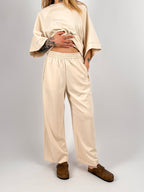 Completo Bergamo Panna da donna con maglia morbida e pantalone coordinato - vista pantalone