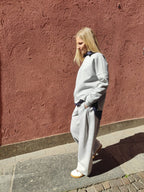6. Completo Tuta Basic Completo tuta basic – set donna coordinato casual comfort, stile minimal everyday.outfit

