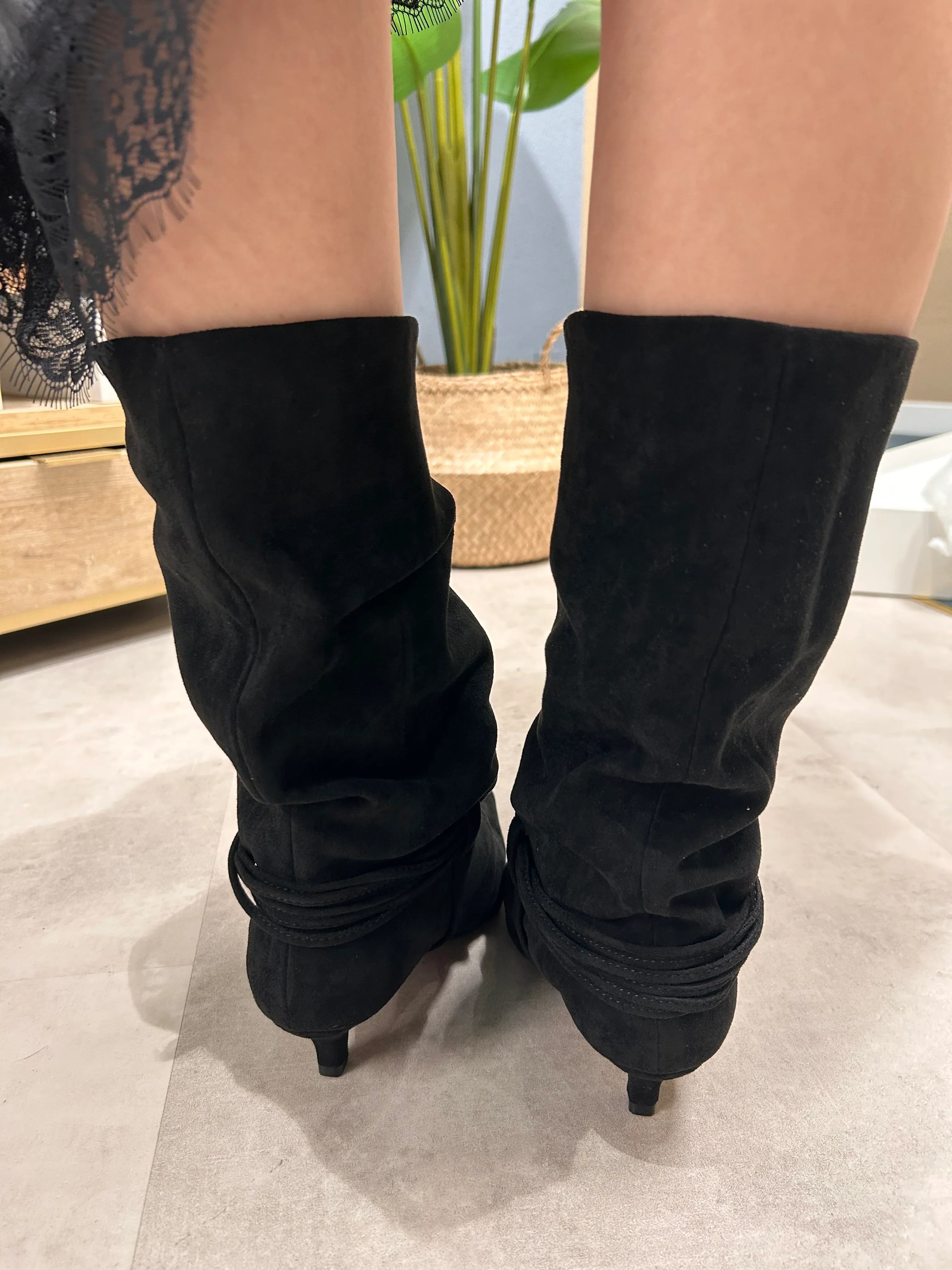  Stivaletto morbido – stivale basso donna in materiale morbido, stile casual elegante

