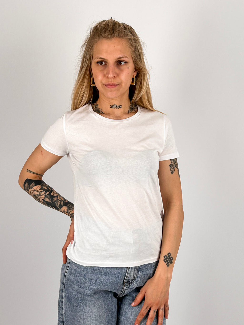 t-shirt basic Bianco hangard lab cotone organico - vista frontale